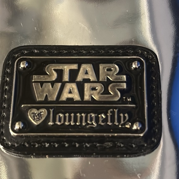 NWOT Disney Store by Loungefly Star Wars The Force Awakens Handbag Purse - Picture 12 of 12